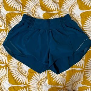 Lululemon hottie hot shorts